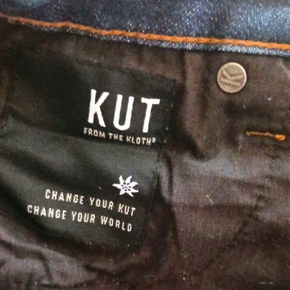 Kut from the Kloth Women's Blue Floral Embroidered Jeans Size 4. Beautiful. - Picture 6 of 10